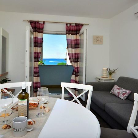 M & M Apartment Подстрана Екстериор снимка